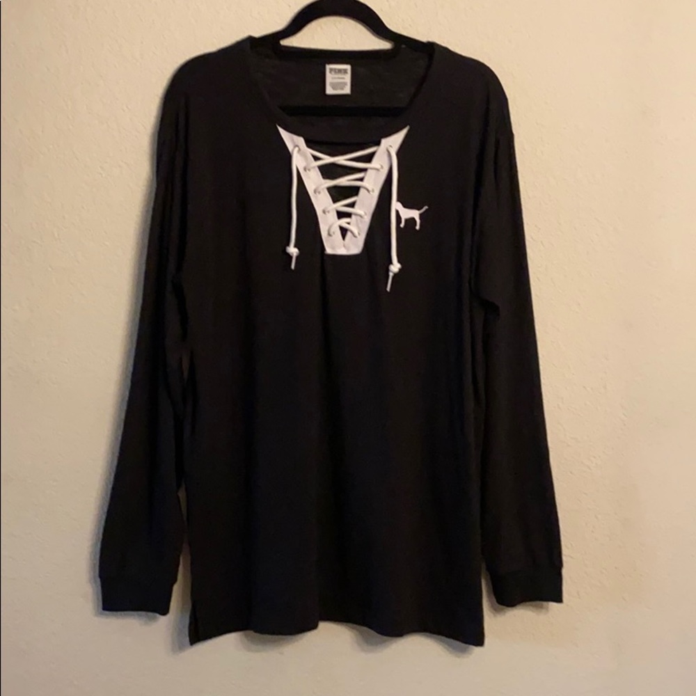 Victoria’s Secret top.